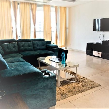 פונה Guest House Service Apartments מראה חיצוני תמונה